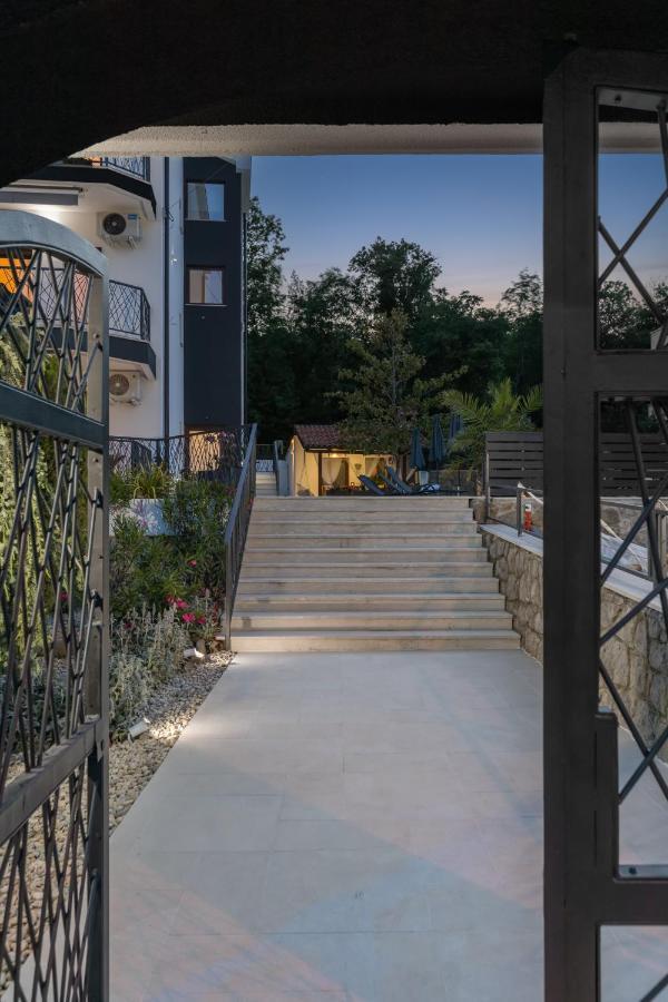 Luxury Nina With Heated Swimming Pool, Adriatic *
