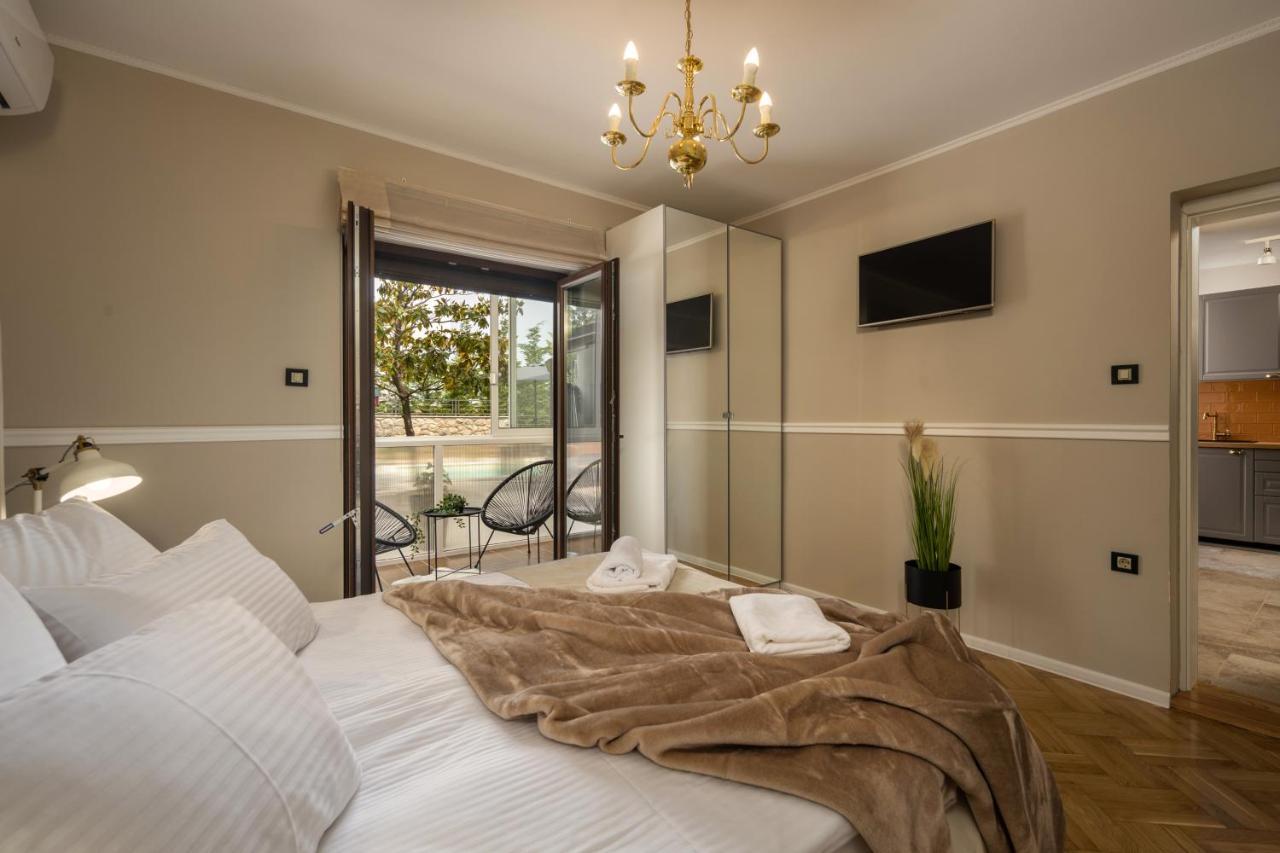 Luxury Nina With Heated Swimming Pool, Adriatic Ičići