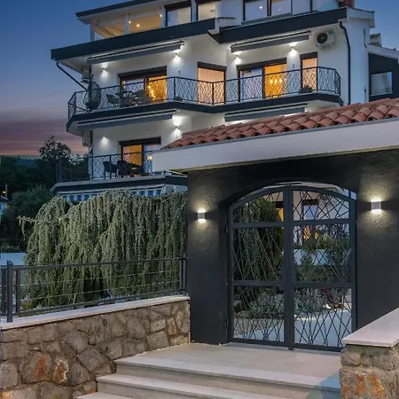 Luxury Apartment Nina With Heated Swimming Pool, Villa Adriatic Icici Exterior photo